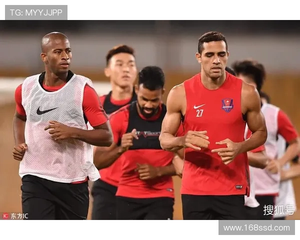 重庆足球队的阵地战解析：战术布局与球员配合的深度剖析